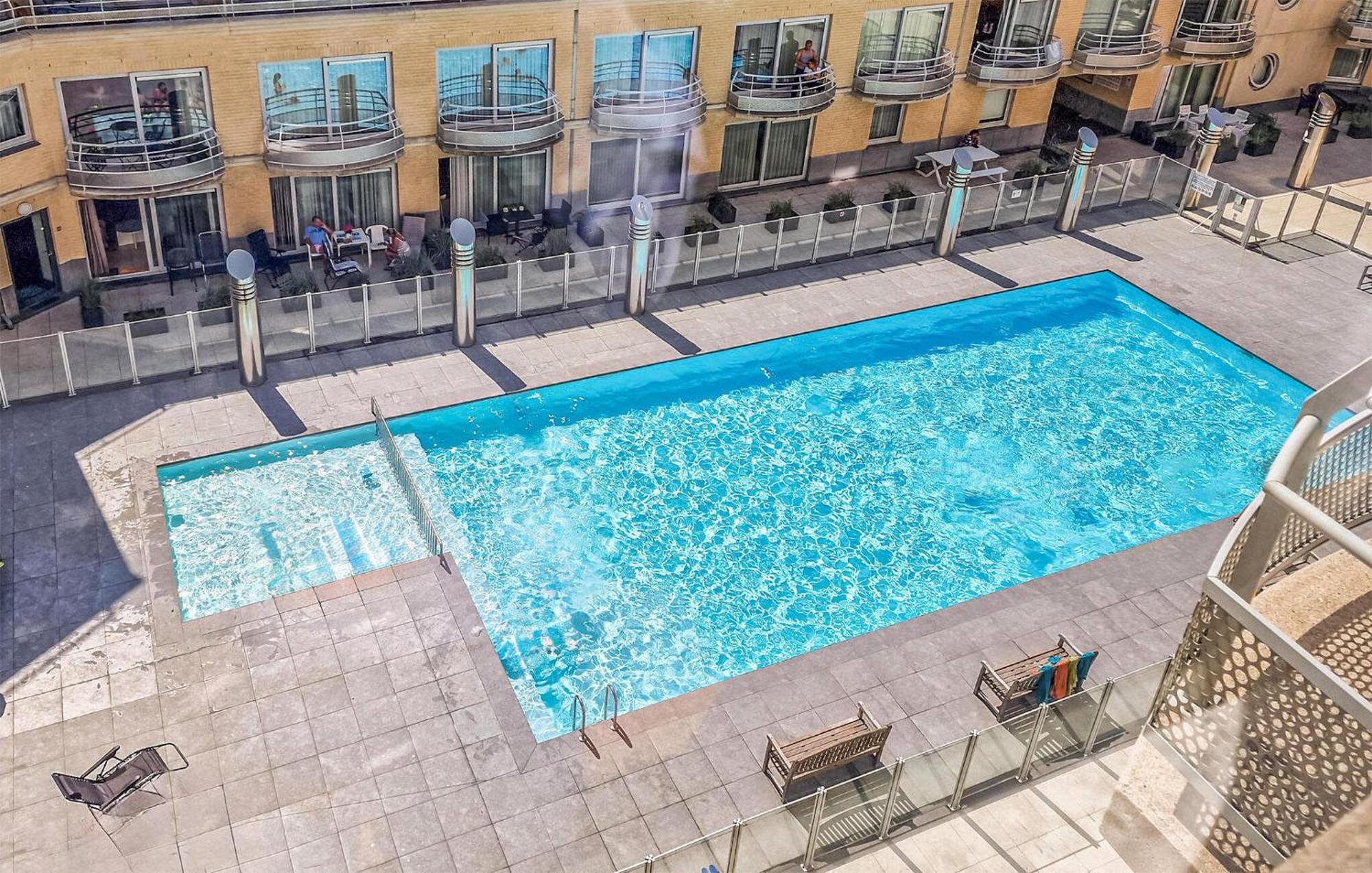 Awesome Apartment In Oostende With House Sea View Εξωτερικό φωτογραφία